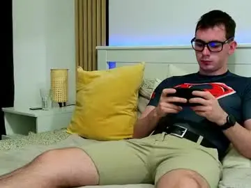 Chaturbate Live Porn of tommy_rafs