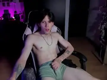 Chaturbate Live Sex Cam of xice_boy