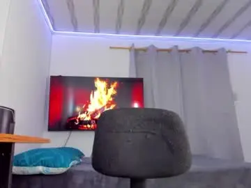 Chaturbate Live Sex Cam of benji_andrew
