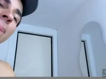 Chaturbate Sex Chat of connorr_01