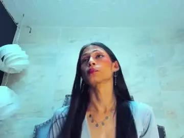 Chaturbate Best live sex cam show of sophia_models