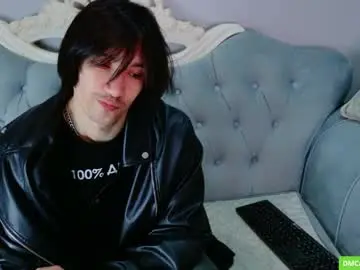 Chaturbate Live Sex Cam of calvinowens