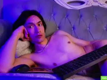 Chaturbate Best live sex cam show of calvinowens