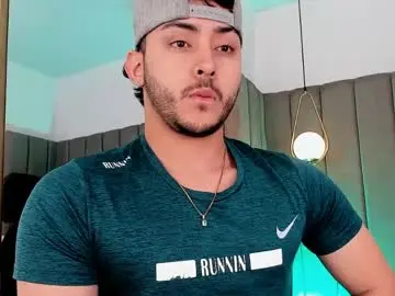 Chaturbate Best live sex cam show of dylan_vega01