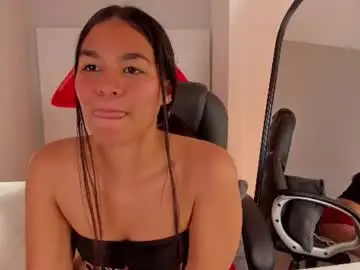 Chaturbate Live Porn of layra_rous