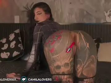 Chaturbate Live Sex Cam of camilalovers01