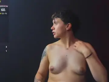 Chaturbate Adult Video Chat of missaelrossi