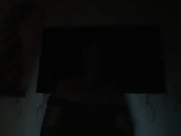 Chaturbate Live Sex Cam of squirtcunt_xola