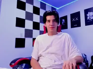 Chaturbate Sex Cam of alan_boy01