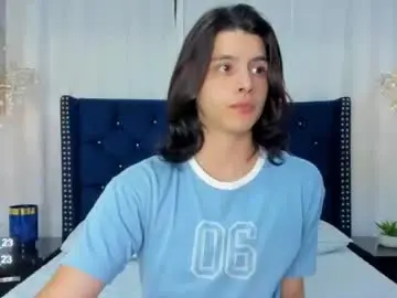Chaturbate Live Sex Cam of allen_clark