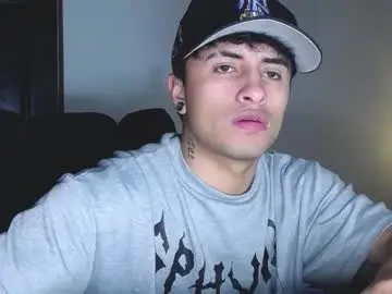 Chaturbate Sex Chat of boylatin_777