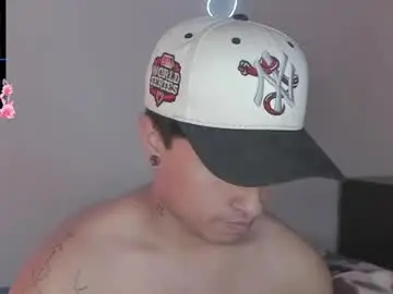 Chaturbate Live Sex Cam of boylatin_777