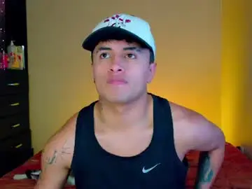 Chaturbate Free Live Porn of boylatin_777