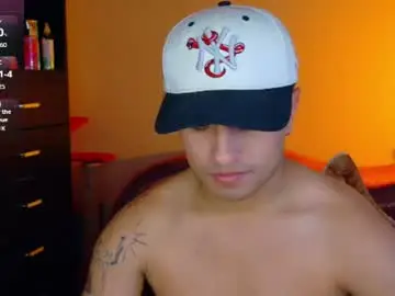 Chaturbate Adult Video Chat of boylatin_777
