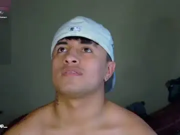 Chaturbate Live Sex of boylatin_777