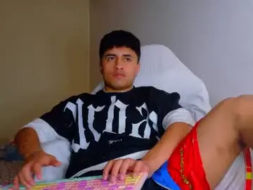 Chaturbate Sex Cam of boylatin_777