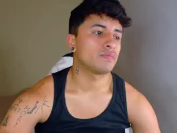 Chaturbate Live Sex of boylatin_777
