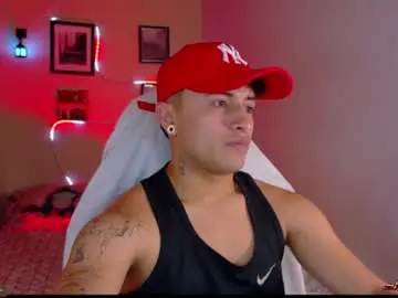 Chaturbate Free Live Porn of boylatin_777