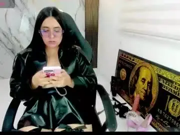 Chaturbate Live Sex of queen_findom1