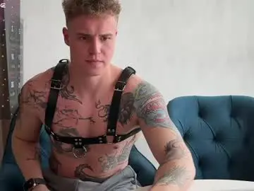 Chaturbate Live Porn of andre_canvas