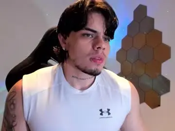 Chaturbate Live Sex Cam of chris_cooperr