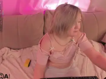 Chaturbate Best live sex cam show of mia_ferd