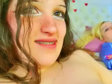 Chaturbate Watch Live Sex Cams of milana__key