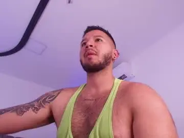 Chaturbate Free Porn Cam of mr_mikee_