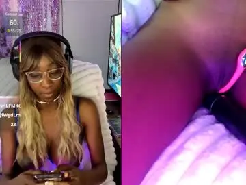 Chaturbate Sex Chat of alys_at_college