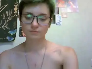 Chaturbate Free Live Porn of uwu_emmy