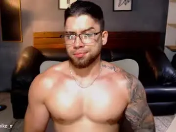 Chaturbate Nude Webcam of mike_montoya