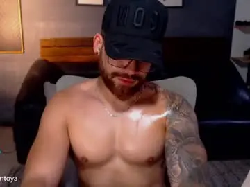 Chaturbate Adult Webcam of mike_montoya