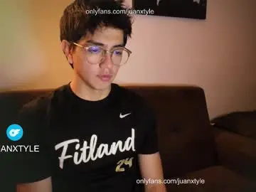 Chaturbate Nude Webcam of juancamroom