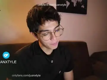 Chaturbate Best Webcam of juancamroom