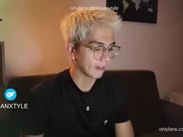 Chaturbate Watch Live Sex Cams of juancamroom