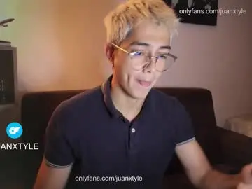 Chaturbate Watch Live Sex Cams of juancamroom