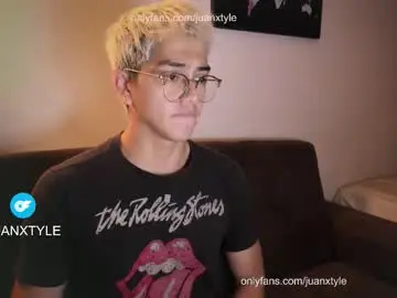 Chaturbate Best live sex cam show of juancamroom