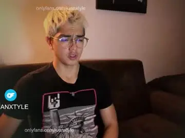 Chaturbate Watch Live Sex Cams of juancamroom