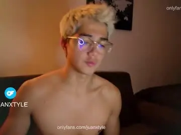 Chaturbate Private Sex Chat of juancamroom