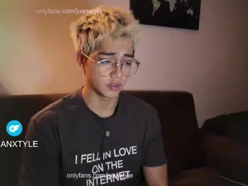 Chaturbate Live Sex of juancamroom