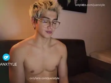 Chaturbate Free Porn Cam of juancamroom