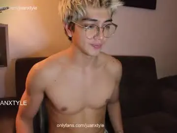 Chaturbate Live Sex of juancamroom