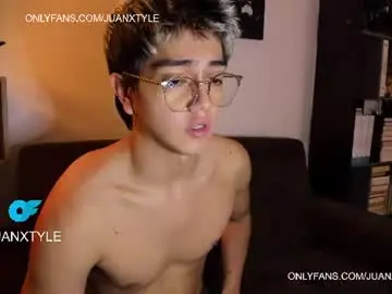 Chaturbate Live Porn of juancamroom