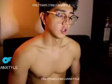 Chaturbate Live Sex of juancamroom