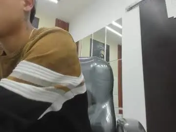 Chaturbate Live Porn of lucas_rivass