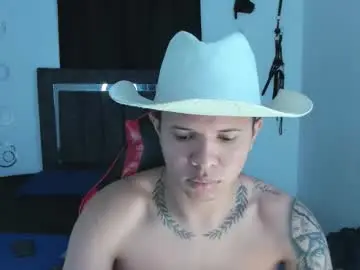 Chaturbate Watch Live Sex Cams of steven19_latinboy