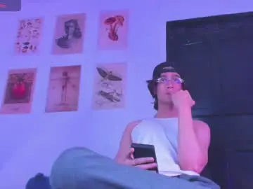 Chaturbate Watch Live Sex Cams of black_skull22