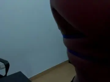 Chaturbate Private Sex Chat of naughtii_doll_