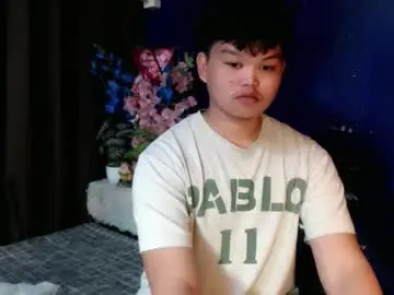 Chaturbate Live Sex Cam of rnl_cum