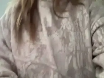 Chaturbate Live Porn of tigoldbitties11